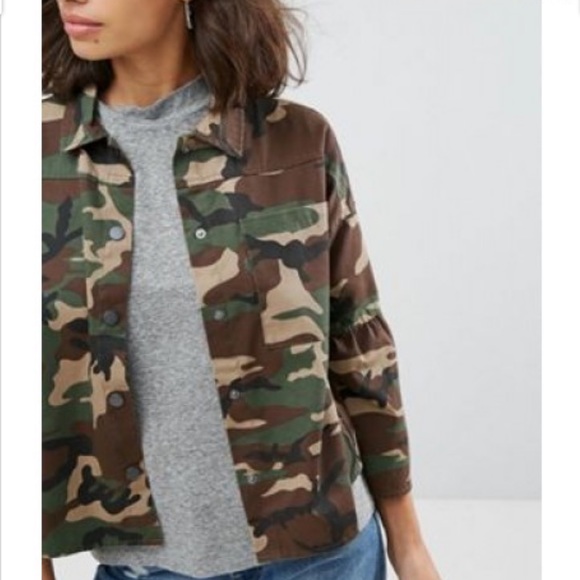 ASOS Noisy May Petite Camo Jacket w fluted sleeves - Picture 3 of 8
